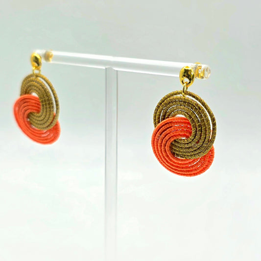 Ohrringe "Gold Gras" gold/coral"